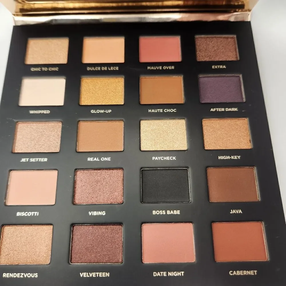 Iconic London Booming and Gleaming Eyeshadow Palette 20 Shades Matte Shimmer